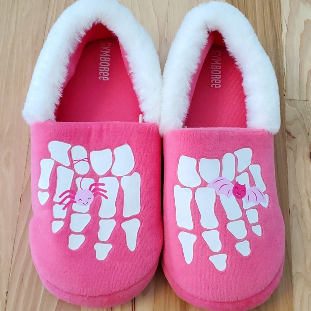 GYMBOREE 🎃 Skeleton Slippers HALLOWEEN size 2 - 3